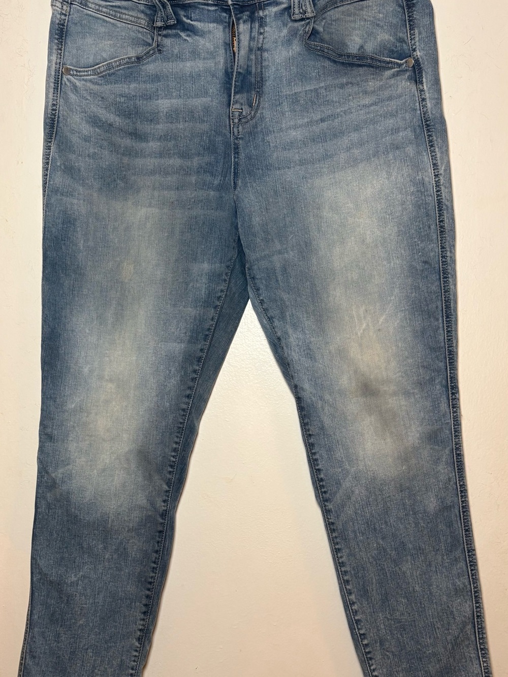 torrid Light Blue Denim Jeans with Red Tag